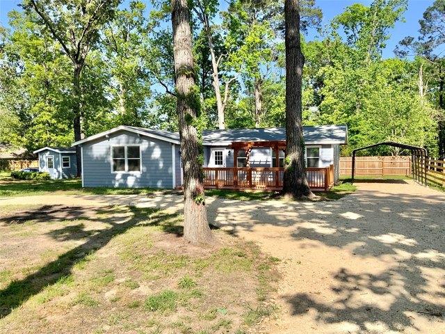 House for sale in Onalaska, Polk County