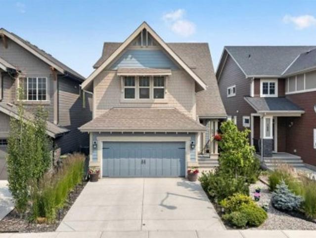House for sale in Alberta
