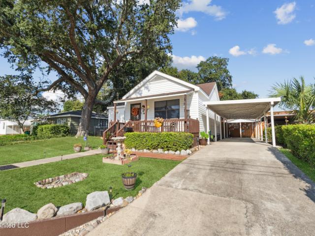House for sale in Biloxi, Mississippi