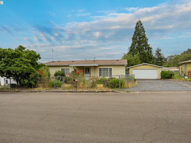 House for sale in Oregonia