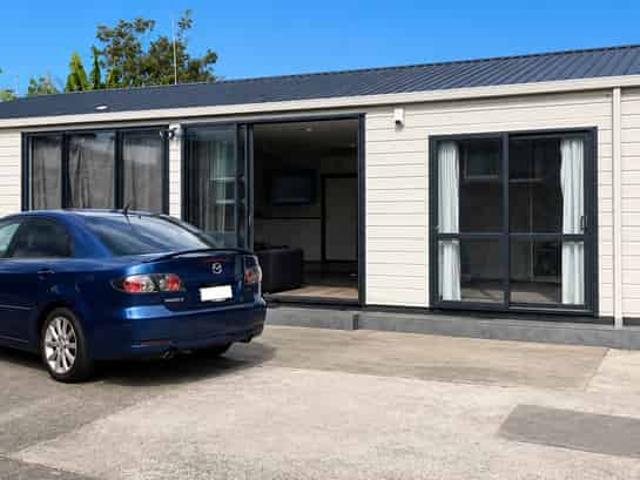 House for rent in Owhata, Oroua County