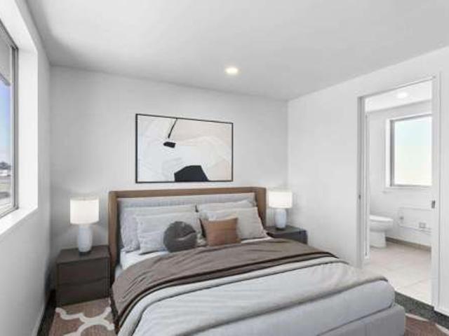 Townhouse for rent in Saint Albans, Canterbury
