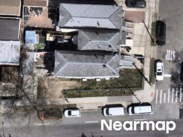 House for sale in Queens, Arverne