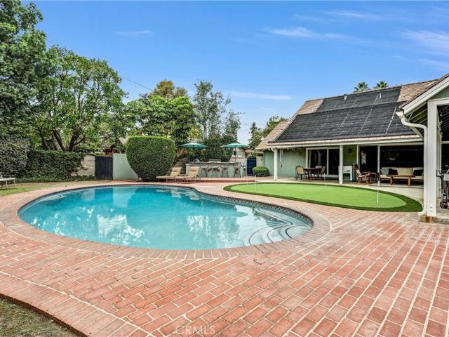 House for sale in Canoga Park, California