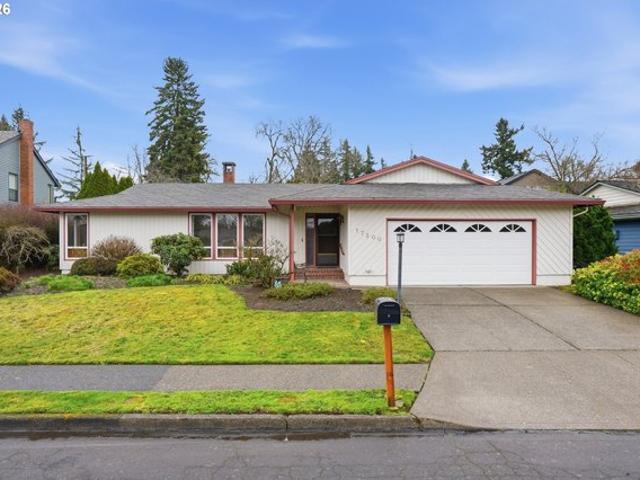 House for sale in Oregonia