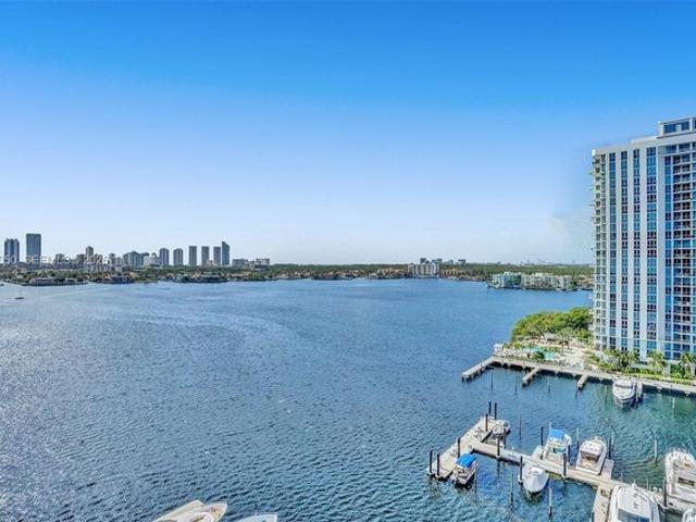 Condo for sale in North Miami Beach, Florida