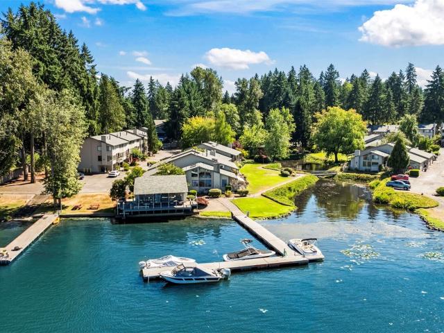 Townhouse for sale in Spanaway, Washington