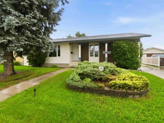House for sale in Wedgewood, Alberta