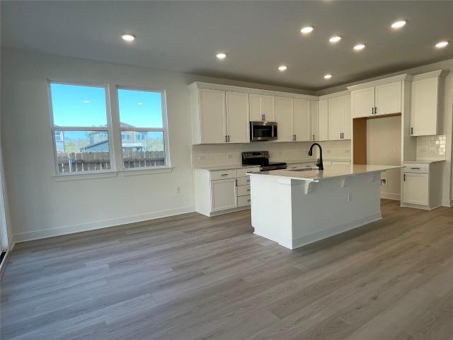 House for sale in Manor
