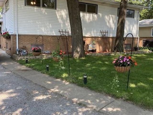 House for sale in Illinois