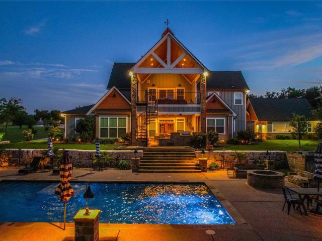 House for sale in Valley Mills, Texas