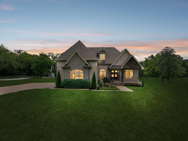 House for sale in Cainsville, Milton