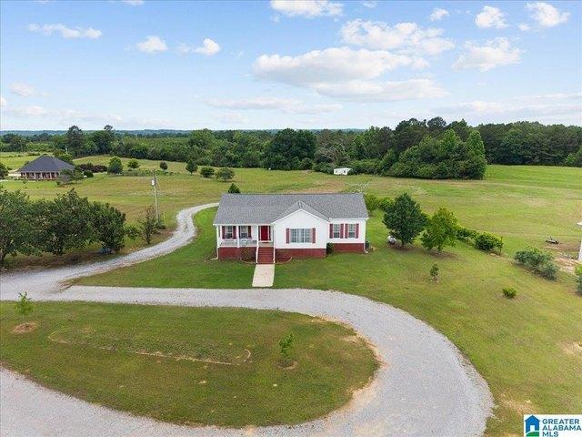 House for sale in Billingsley, Alabama