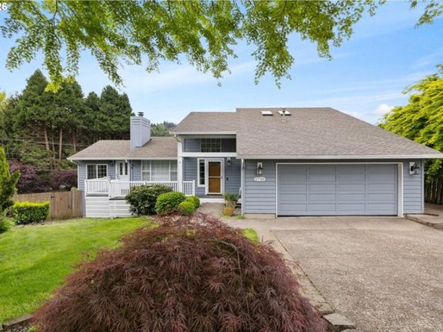 House for sale in Oregonia