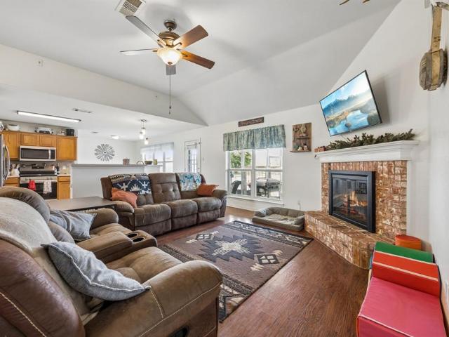 House for sale in Ellis, Texas