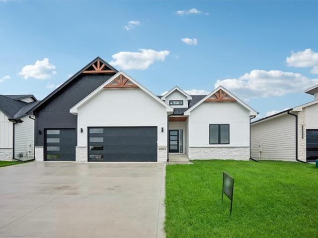 House for sale in Urbandale, Iowa