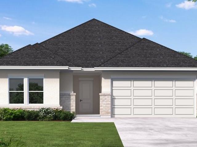 House for sale in Elmendorf, Texas