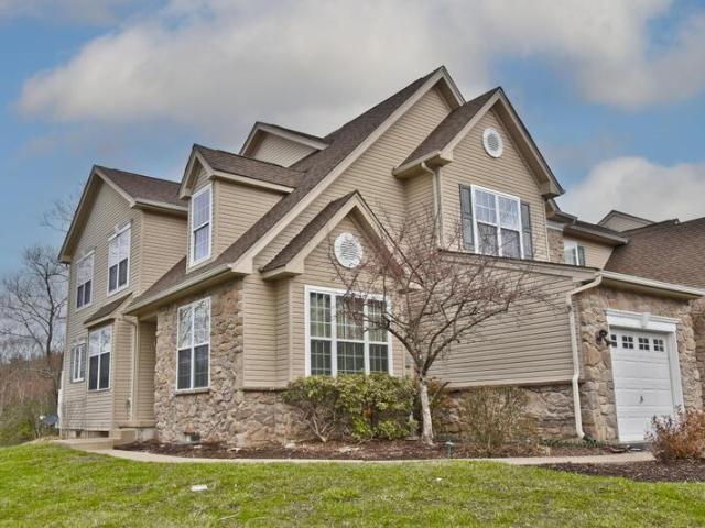 Townhouse for sale in East Stroudsburg Townhouse for sale in East Stroudsburg