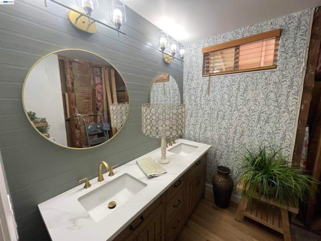 Townhouse for sale in Walnut Creek, California