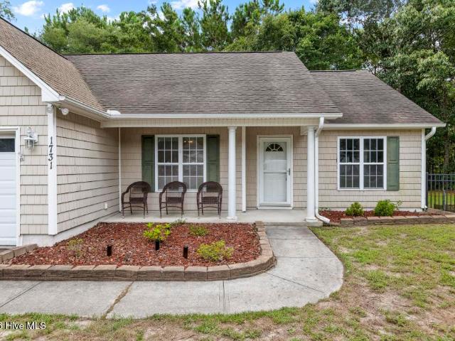 House for sale in Sneads Ferry, North Carolina