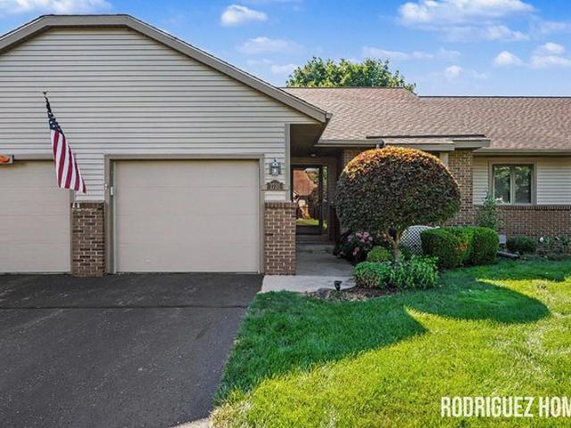 Condo for sale in Zeeland, Michigan