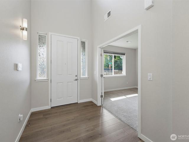 House for sale in Spanaway, Pierce County
