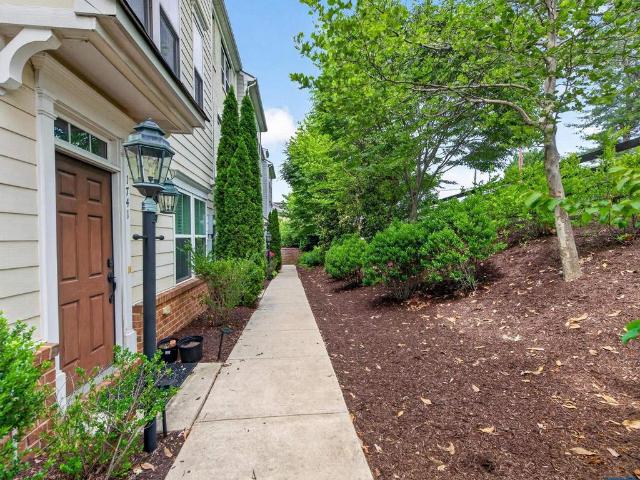 Townhouse for sale in Virginia