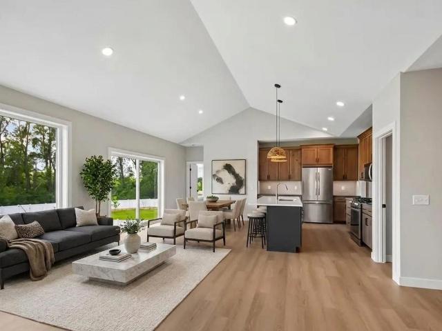 House for sale in Farmington, Dakota County