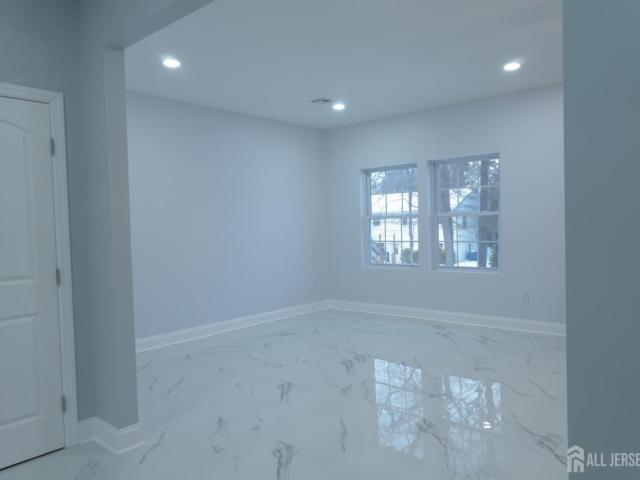 House for sale in Cliffwood, New Jersey