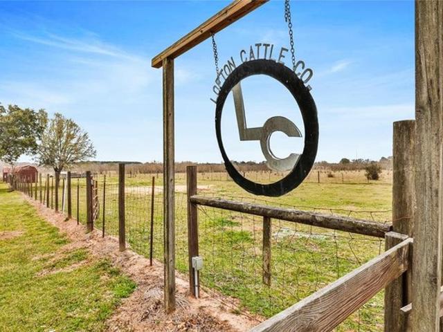 Farm for sale in Waller, Waller County