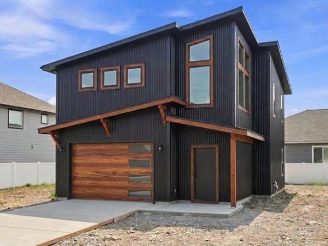 House for sale in Greenacres, Spokane Valley