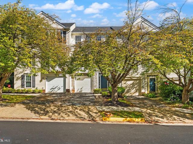 Townhouse for sale in Round Hill, Loudoun County