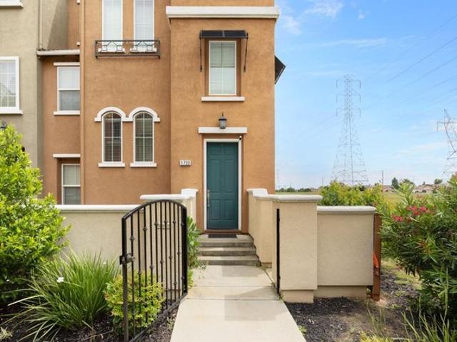 House for sale in Roseville, California