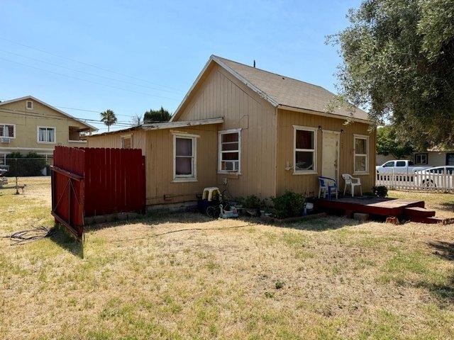 House for sale in Dos Palos, California