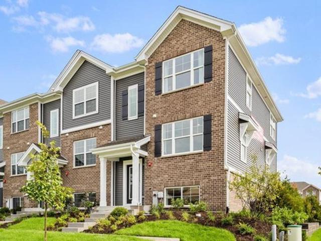 Townhouse for sale in Tinley Park, Illinois