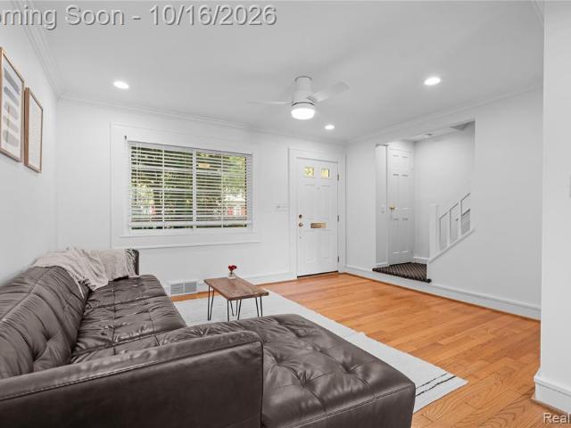 Condo for sale in Williamsburg Condos, Birmingham