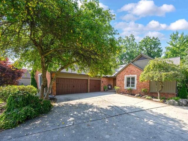 House for sale in Rochester Hills, Michigan
