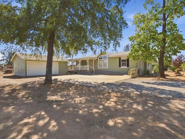 House for sale in Anderson, Shasta County