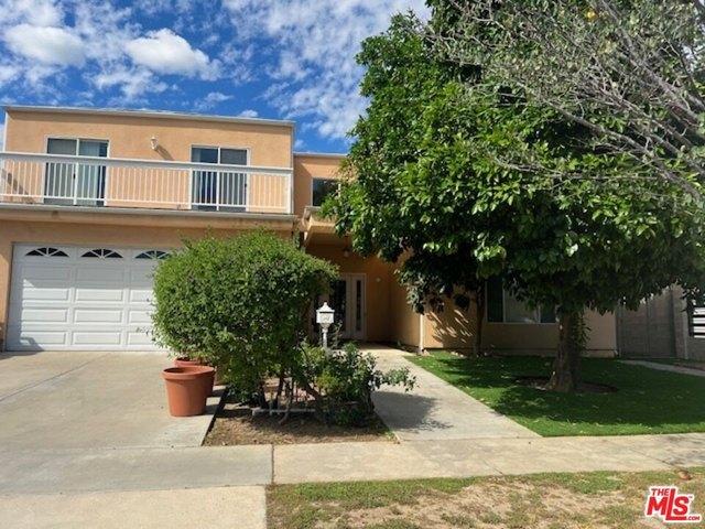 House for sale in Canoga Park, California