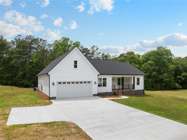 House for sale in Six Mile Run, South Carolina