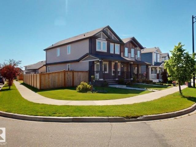 House for sale in Wedgewood, Alberta