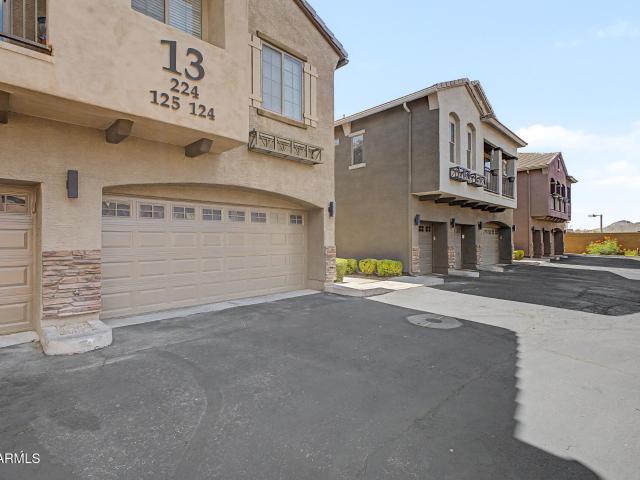 Property for rent in Laveen, Arizona