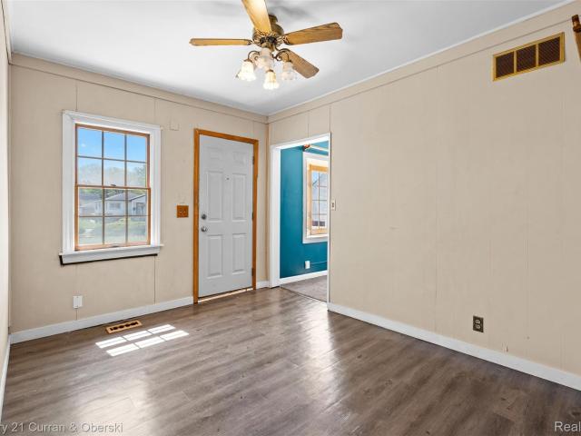 House for rent in Lincoln Park