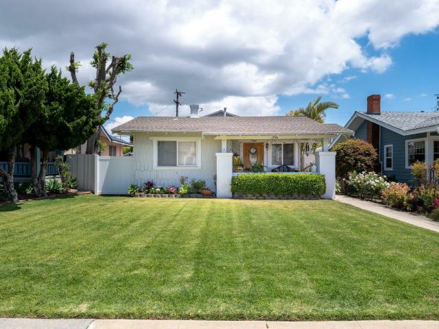 Duplex for sale in Torrance