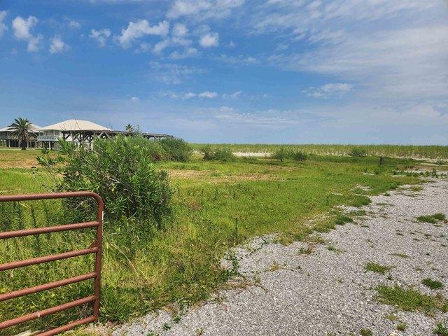 Land for sale in Grand Isle, Louisiana