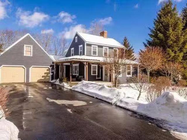 House for sale in Port Williams, Nova Scotia
