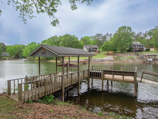 House for sale in Ridgeway, South Carolina