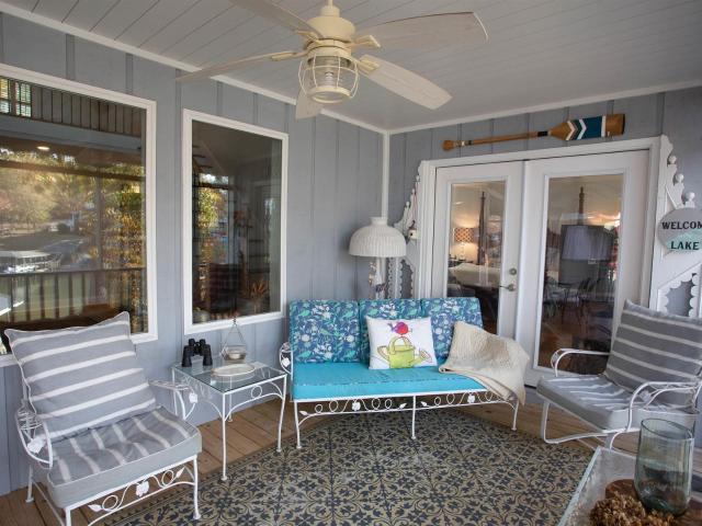 House for sale in Ridgeway, South Carolina