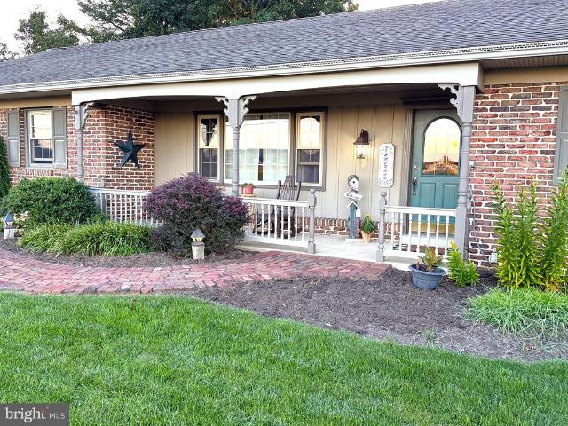 House for sale in Clay Township, Lancaster County