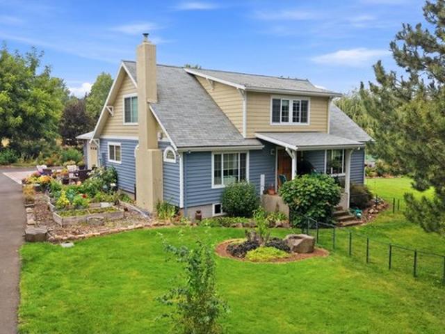 House for sale in Oregonia